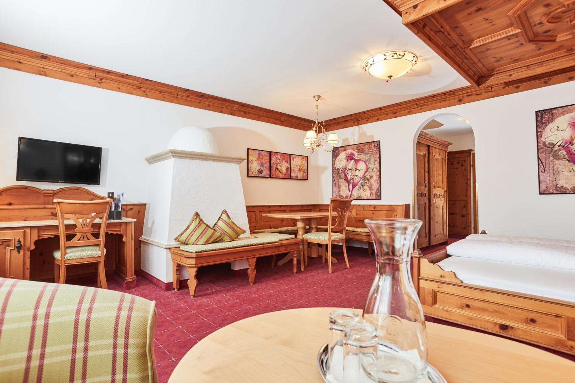 All In Resort Schwarzbrunn Stans Bagian luar foto
